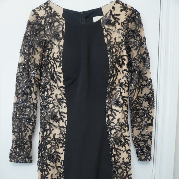 Night Dress - Picture 1 of 6